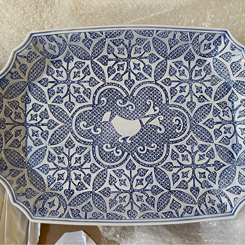 VIETRI
SKU: UBL-7423
Uccello Blu Rectangular Platter - Picture 9 of 10